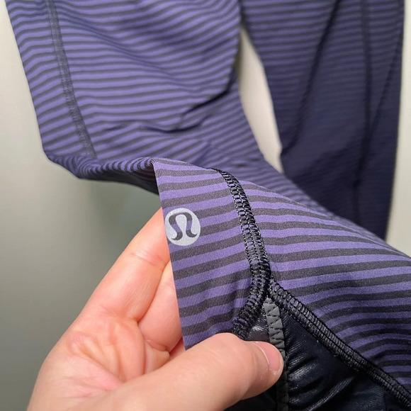 Lululemon Pace Queen Stripe Leggings size 4 - Picture 6 of 7